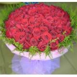 鲜花:A级红玫瑰22枝，羽毛外围，卷边纸高档包装（此花需提前预定，并限送各大城市）
