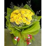 鲜花:黄玫瑰24枝，情人草间插，绵纸包装（此花需提前预定）