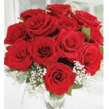 鲜花:红色玫瑰12枝,配材，置于透明玻璃花瓶中.(此花需预定，并限送各市区一级）