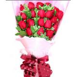 鲜花:19枝红玫瑰，绿草搭配，粉色皱纹纸单面束扎