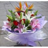 鲜花:百合，泰国兰，大鸟，玫瑰，绿叶等，高档桌花，直径60-80公分